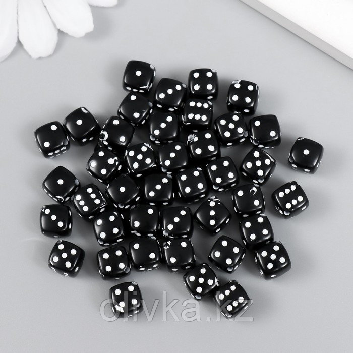 Бусины для творчества пластик "Чёрный игральный кубик" белые точки набор 20гр 0,8х0,8х0,8 см 78118 - фото 1 - id-p110938013