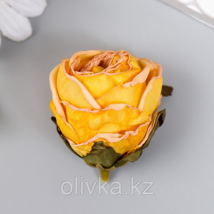Бутон на ножке для декорирования "Пионовидная роза жёлтая" 4х5 см - фото 1 - id-p110933242