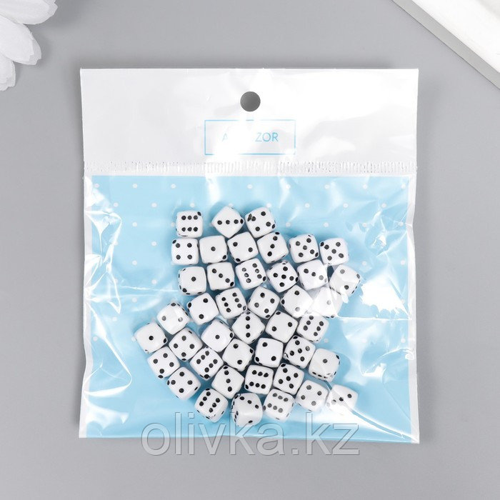 Бусины для творчества пластик "Белый игральный кубик" чёрные точки набор 20гр 0,8х0,8х0,8 см 78118 - фото 4 - id-p110938266