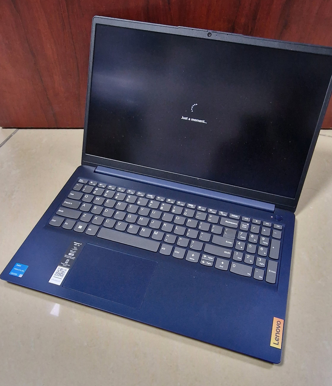 Lenovo IdeaPad 1i 15.6" Intel Pentium Silver N6000 4GB 128GB - фото 2 - id-p108941686