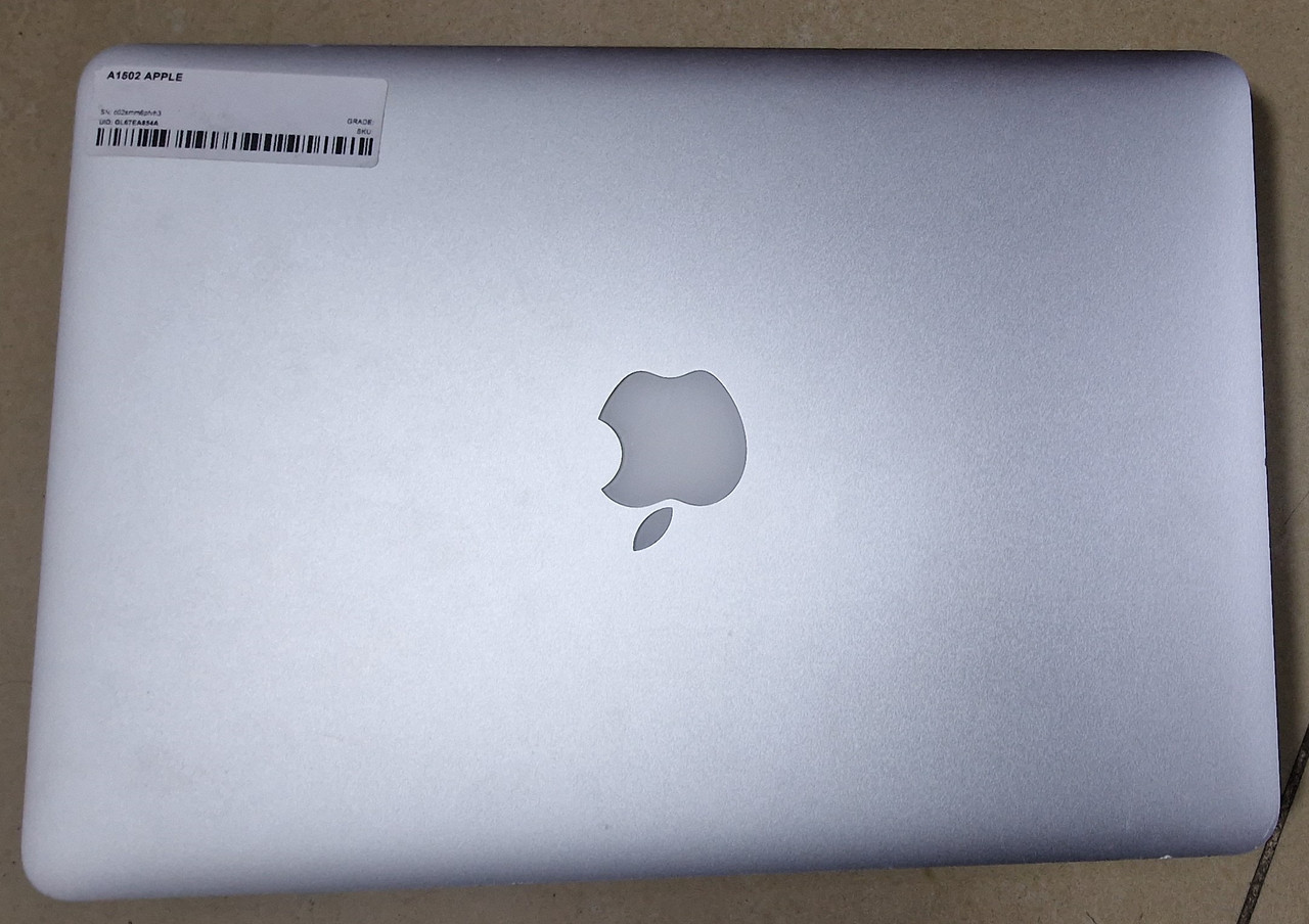 Apple MacBook Pro 13 Retina A1502 ( early 2015) - фото 8 - id-p110964824