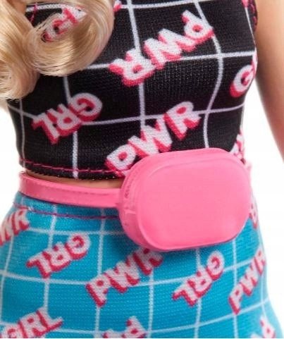 BARBIE МОДНИЦА С ПЫШНЫМИ ФОРМАМИ И ВОЛНИСТЫМИ ВОЛОСАМИ