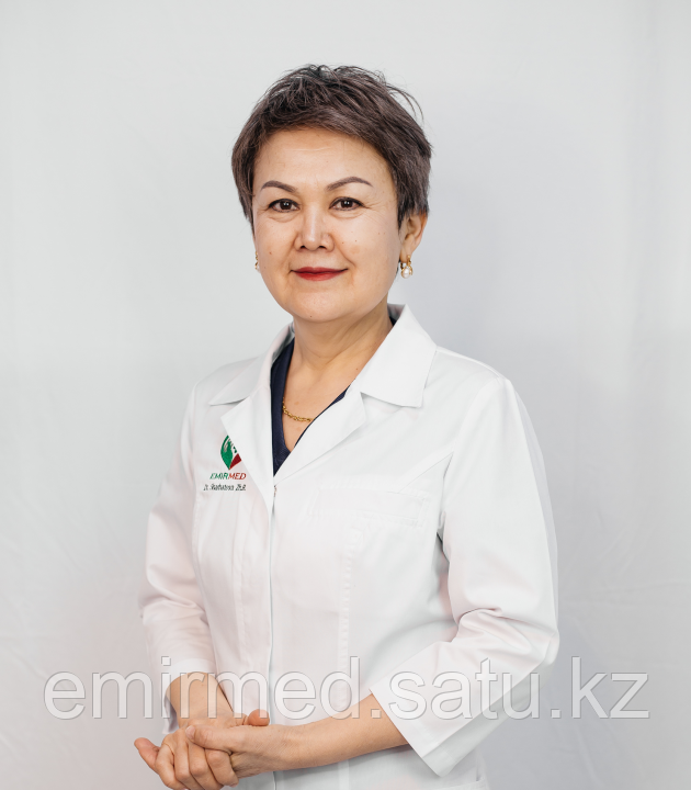 Орамалмен байланған және аузы байланған әйел (фото және видео)