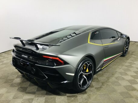 Lamborghini Huracan - фото 2 - id-p111015732