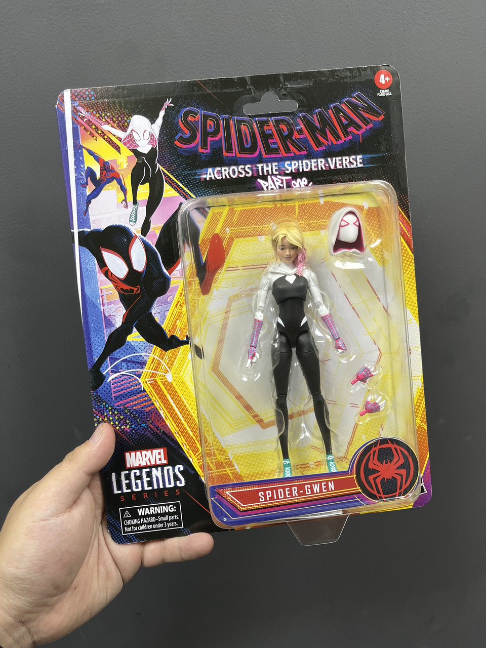 Оригинальная фигурка Marvel Legends - Spider-Gwen - Spider-Man:Across The Spider-Verse
