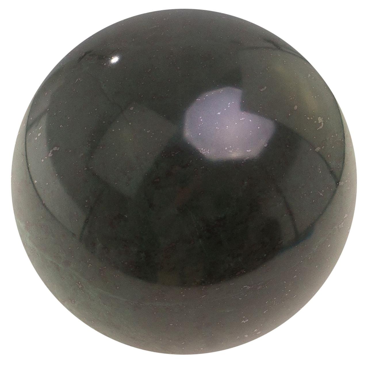 Шар из натурального нефрита 10,5 см / шар декоративный / шар для медитаций / нефритовый шарик / сувенир из - фото 1 - id-p104513764