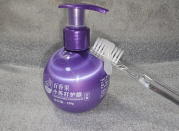 Зубная паста с пищевой содой. Пр-во Китай