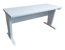 Столы для персонала