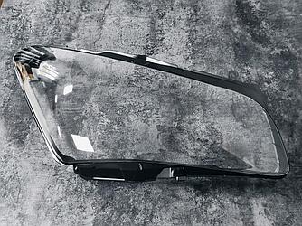 Стекла на фары Infiniti QX80 (2014 - 2018)