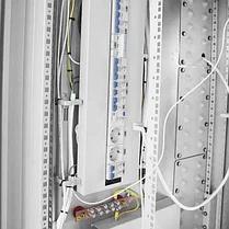 Телекоммуникационный климатический шкаф с кондиционером GUARDIAN-42U кондиционер 220V + 48V фрикулинг в базе, фото 3