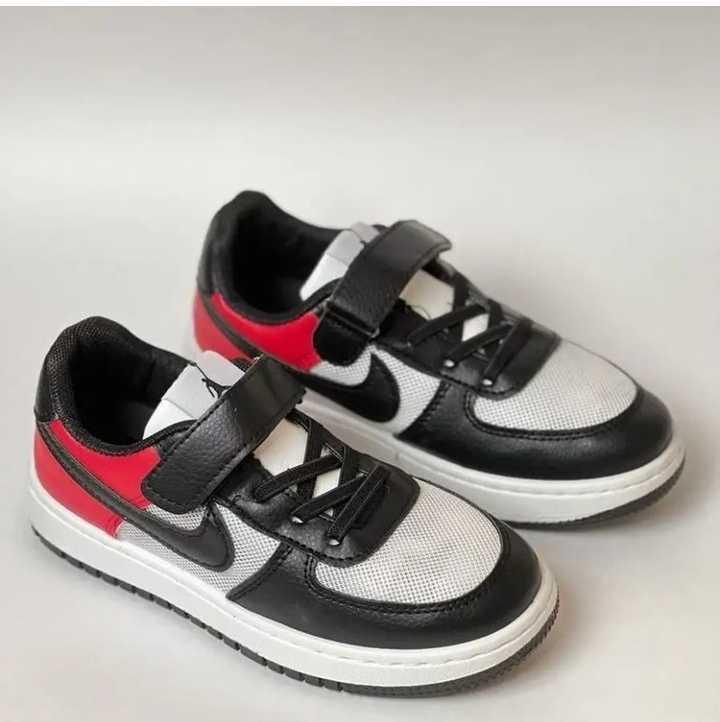 Детские кроссовки Air Jordan 1 32 - фото 1 - id-p111341027