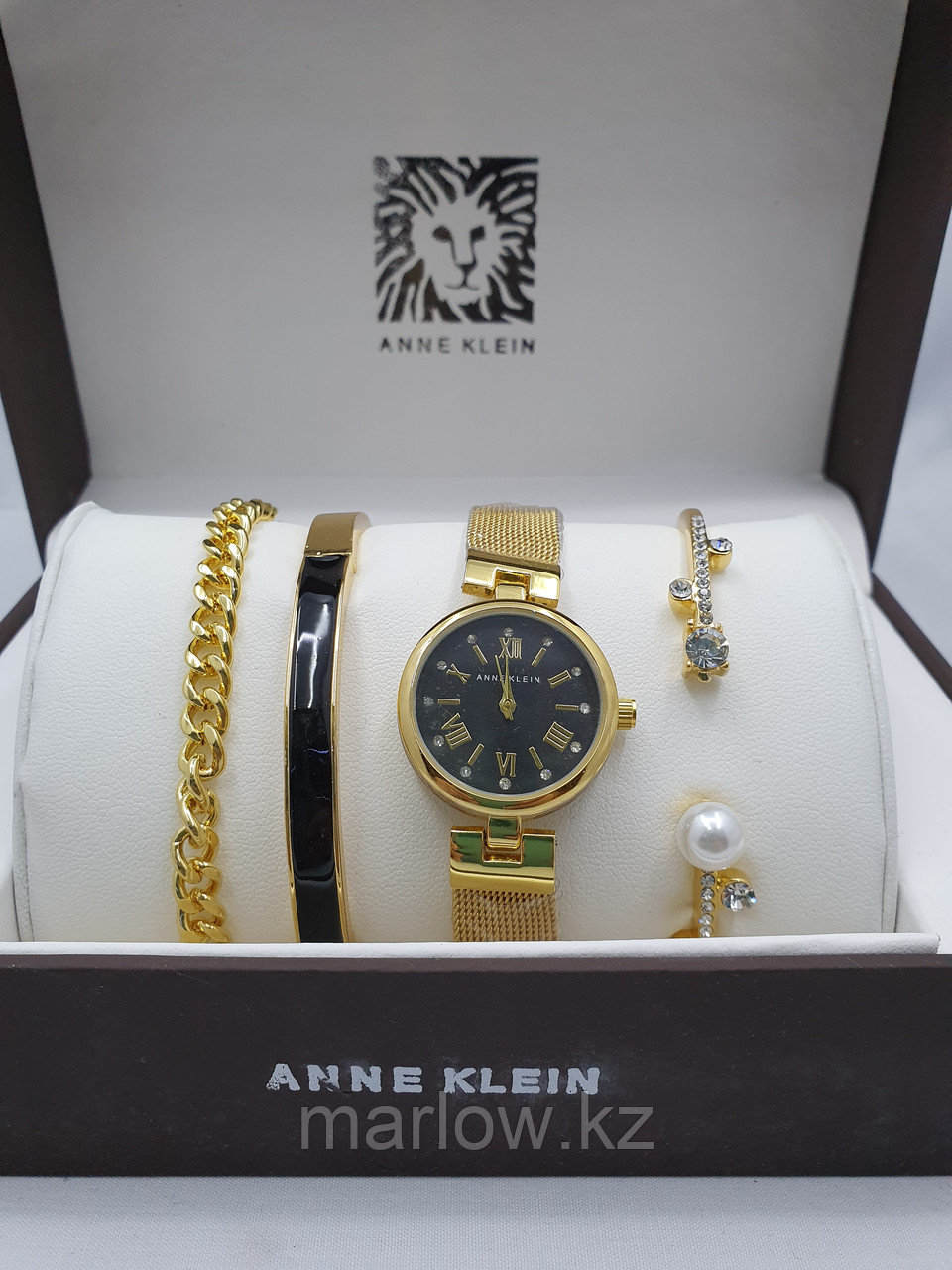Подарочный набор для женщин ANNE KLEIN, часы с браслетами в подарочный упаковке, 0006-2-60 - фото 1 - id-p111406744