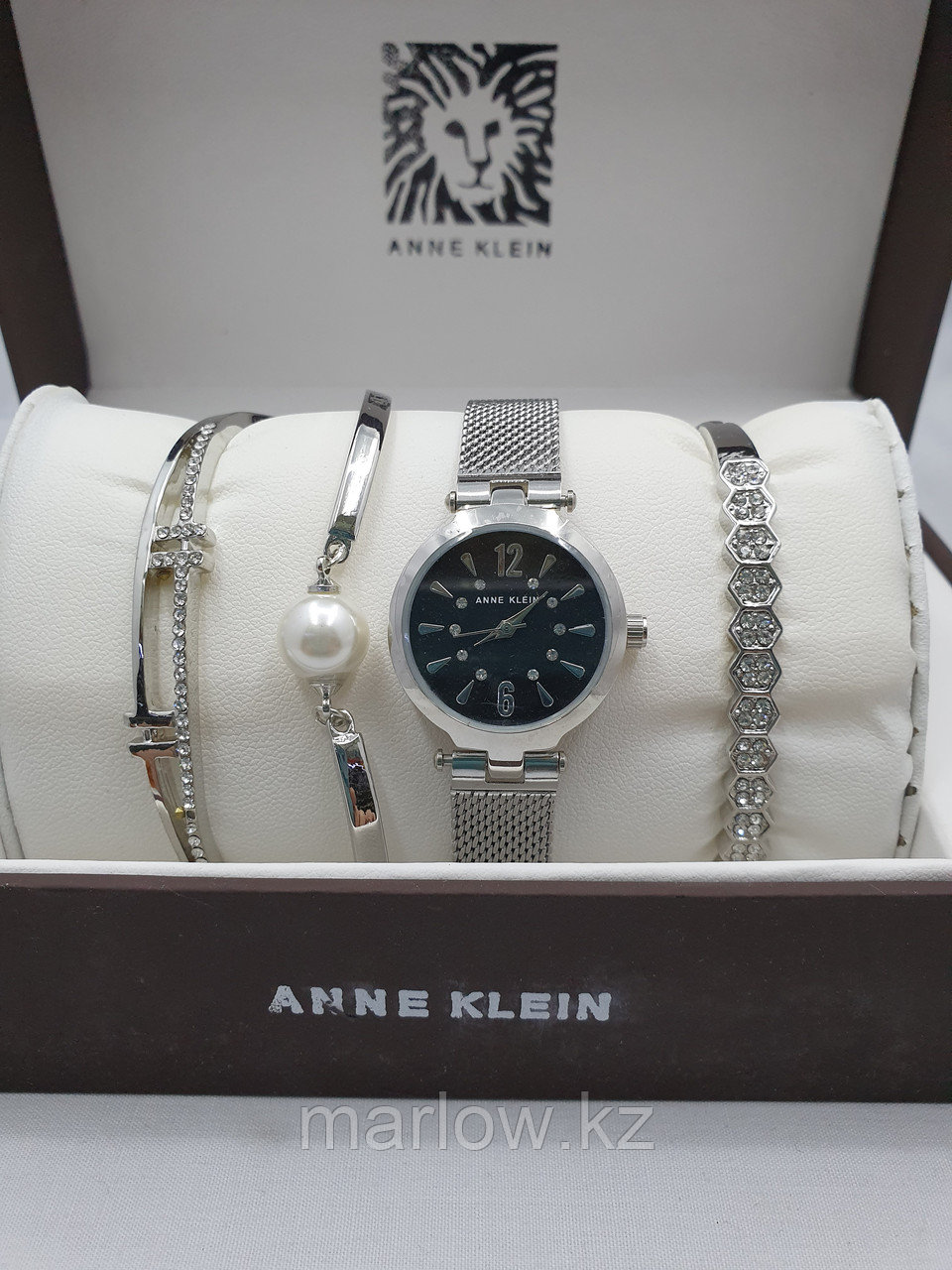 Подарочный набор для женщин ANNE KLEIN, часы с браслетами в подарочный упаковке, 0011-2-60 - фото 1 - id-p111406749