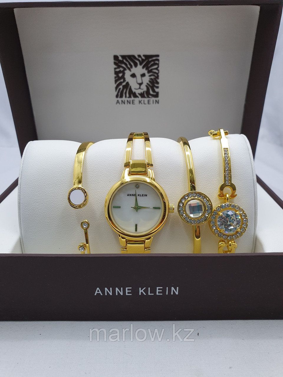 Подарочный набор для женщин ANNE KLEIN, часы с браслетами в подарочный упаковке, 0025-2-60 - фото 1 - id-p111406760