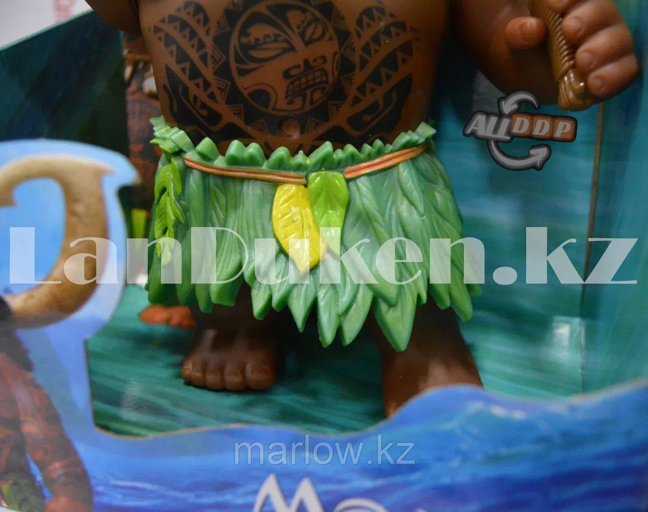 Музыкальная кукла полубог Мауи с крюком (высота 21 см) - фото 3 - id-p111425092