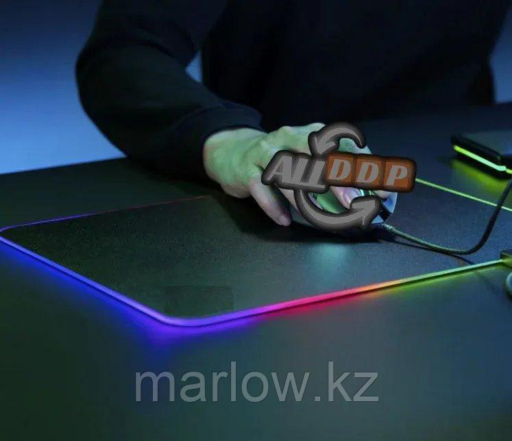 Коврик для для мышки клавиатуры и компьютеров игровой с RGB подсветкой 35х26 см Rasure lights черный - фото 7 - id-p111454543