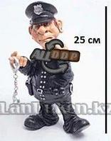 Подарочная Статуэтка сувенир "Полицейский" 25 см