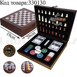 Подарочный набор Шахматы и Покера 2в1 100 фишек с номиналом 2 колоды карт 5 игральных костей 19х26см №6127