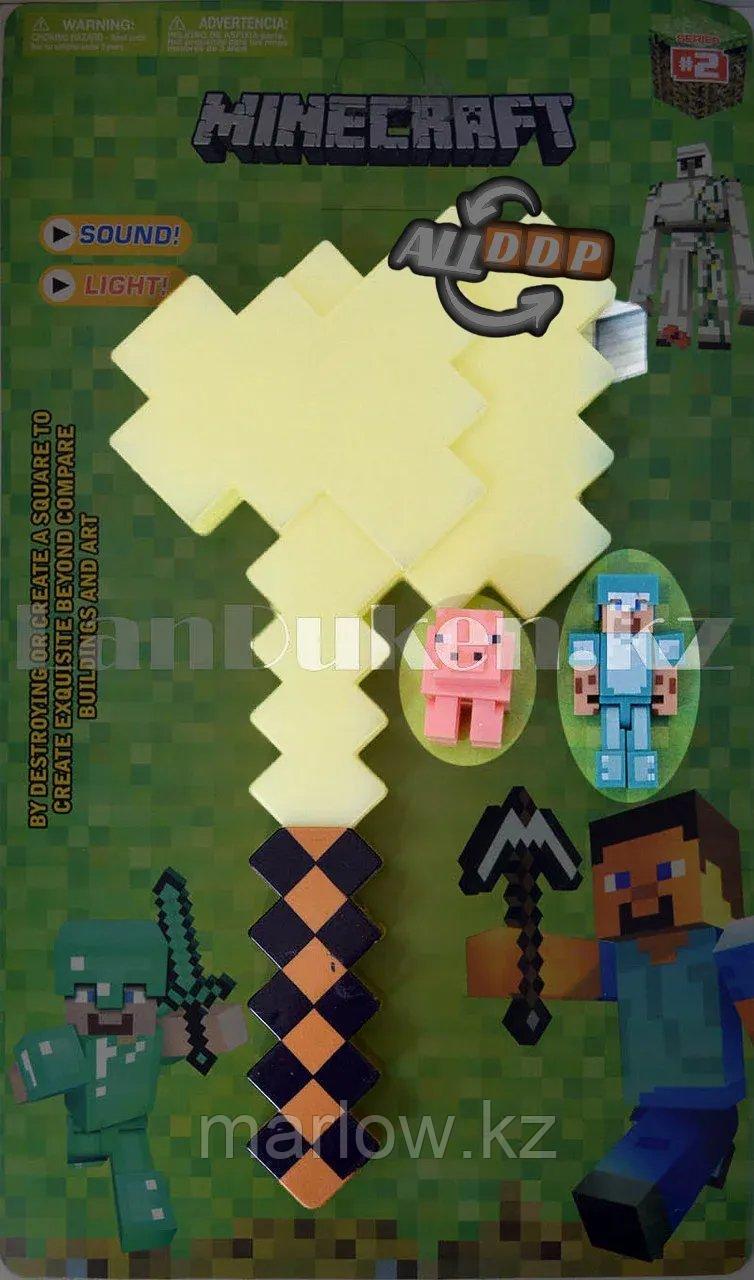 Игровой набор Minecraft (Майнкрафт) топор на батарейках светящийся музыкальный, Стив в алмазной броне, свинья - фото 1 - id-p111452665