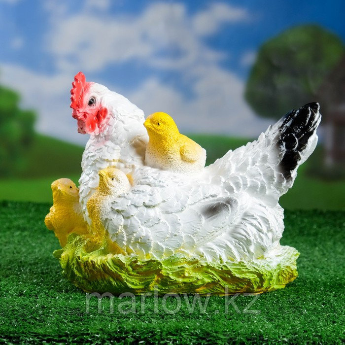 Садовая фигура "Курица наседка с цыплятами" белая 28х21см - фото 1 - id-p111437959