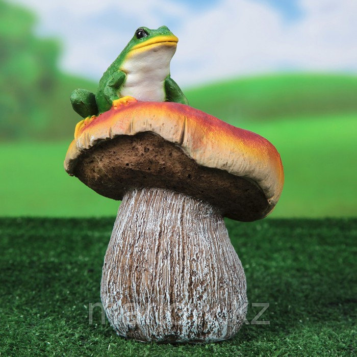 Садовая фигура "Гриб сыроежка с лягушкой", разноцветный, 22 см - фото 1 - id-p111438035