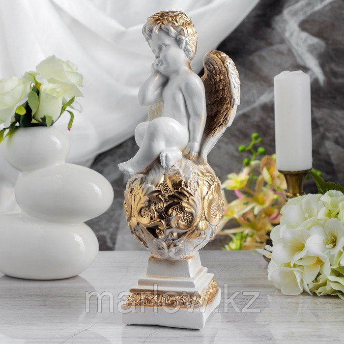 Статуэтка "Ангел на шаре" с узором, 35 см, бело-золотая - фото 2 - id-p111438061