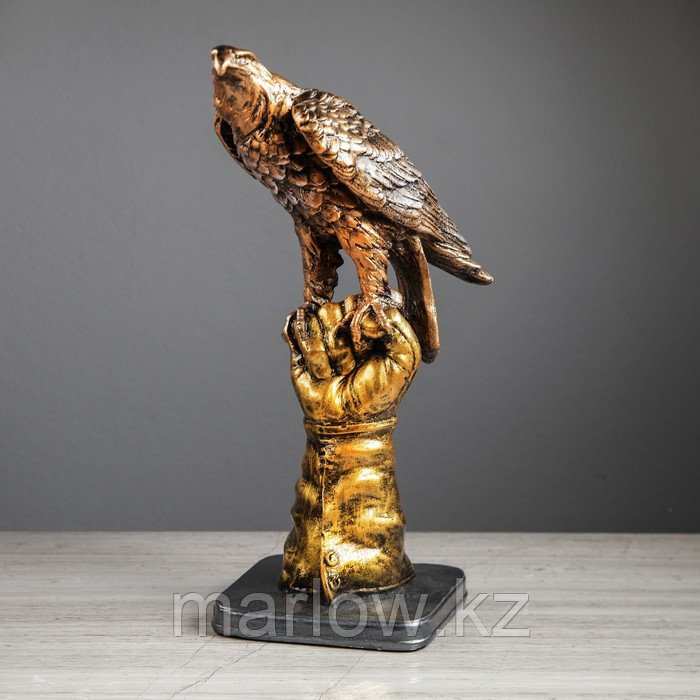 Статуэтка "Орёл на перчатке" 37 см, микс - фото 4 - id-p111439094