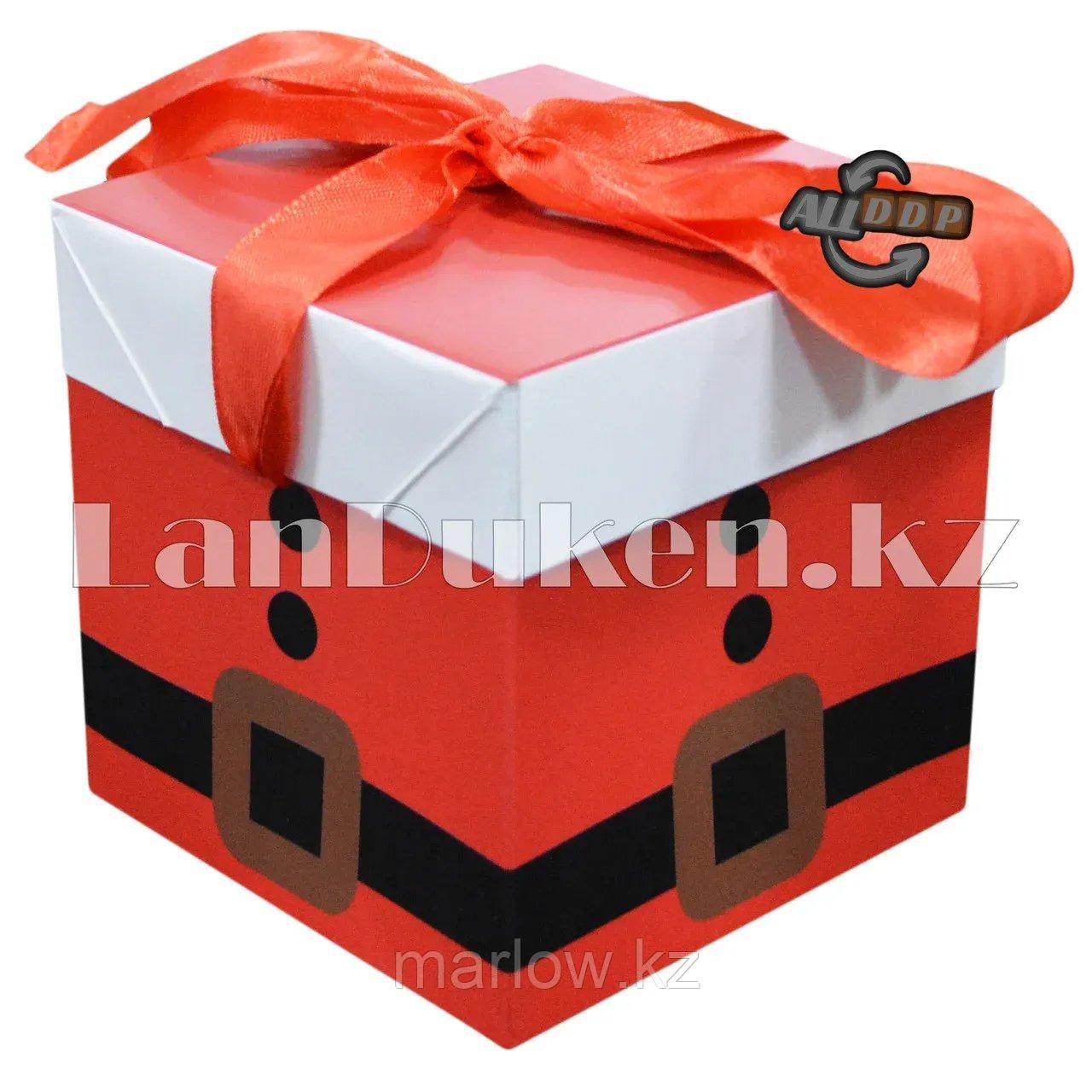 Подарочная новогодняя упаковка 10*10 см (маленькая) Костюм Санта Клауса YX-1S - фото 1 - id-p111453937