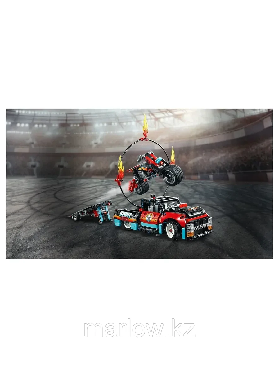 Конструктор Шоу трюков на грузовиках и мотоциклах 610 дет. 42106 LEGO Technic - фото 1 - id-p111447996