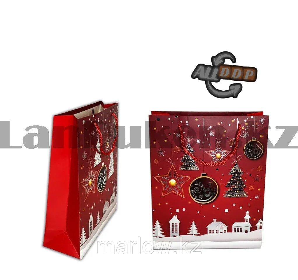 Пакет подарочный M(26х32) в новогодней тематике красный цвет с игрушками - фото 6 - id-p111454115