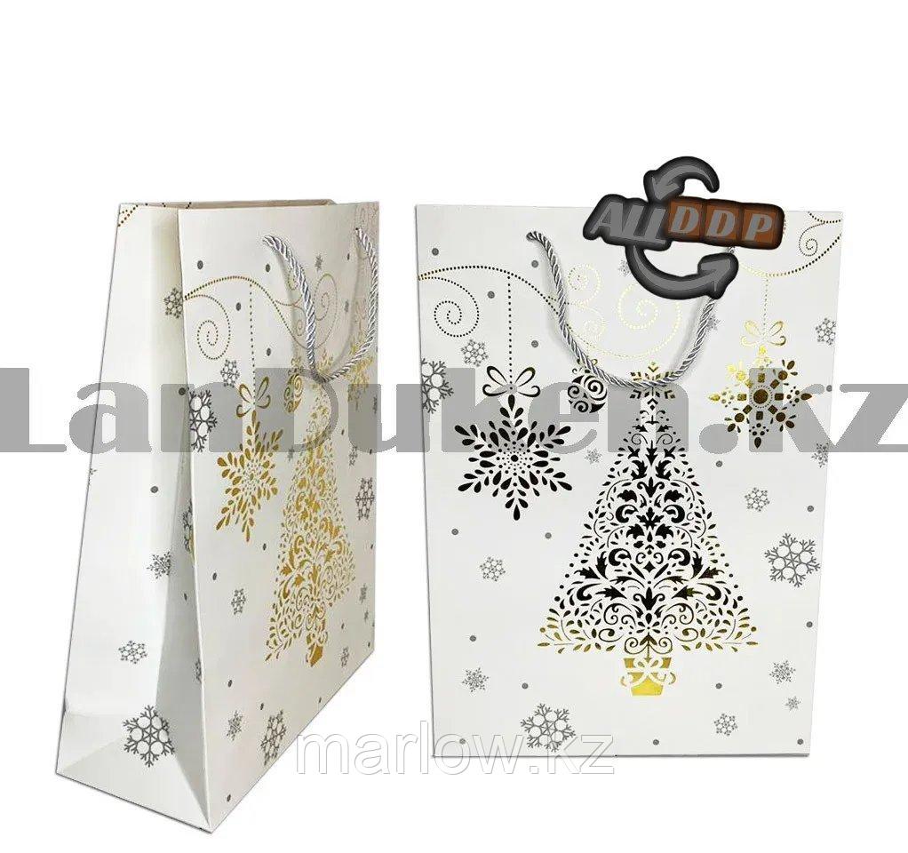 Пакет подарочный L(30х41) в новогодней тематике белый цвет с елочкой - фото 6 - id-p111454119