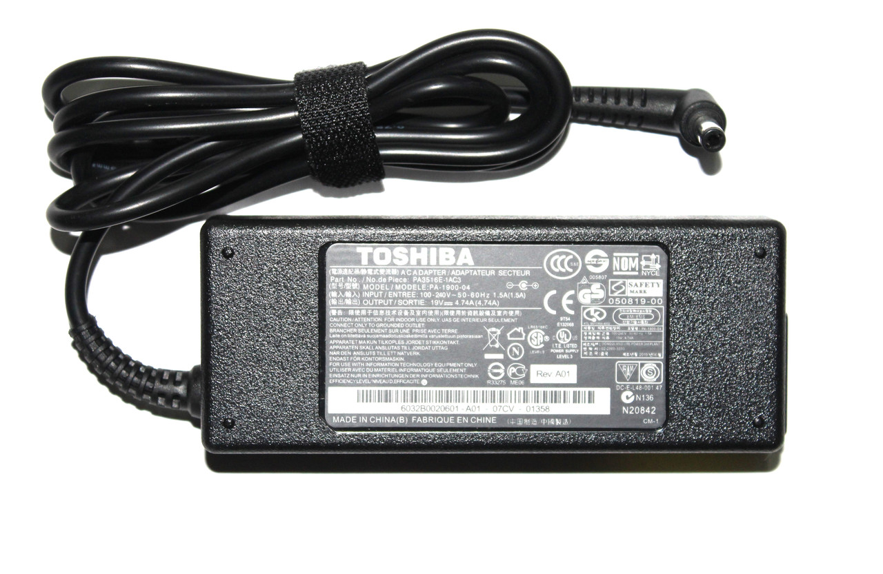 Блок питания для ноутбука Toshiba 19V 4.74А 5.5x2.5мм - фото 1 - id-p75872131