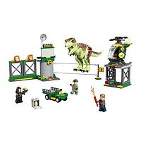 Lego 76944 Jurassic World Побег тираннозавра