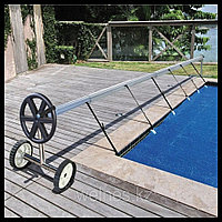 Катушечные устройства для солярной пленки-покрывала бассейнов