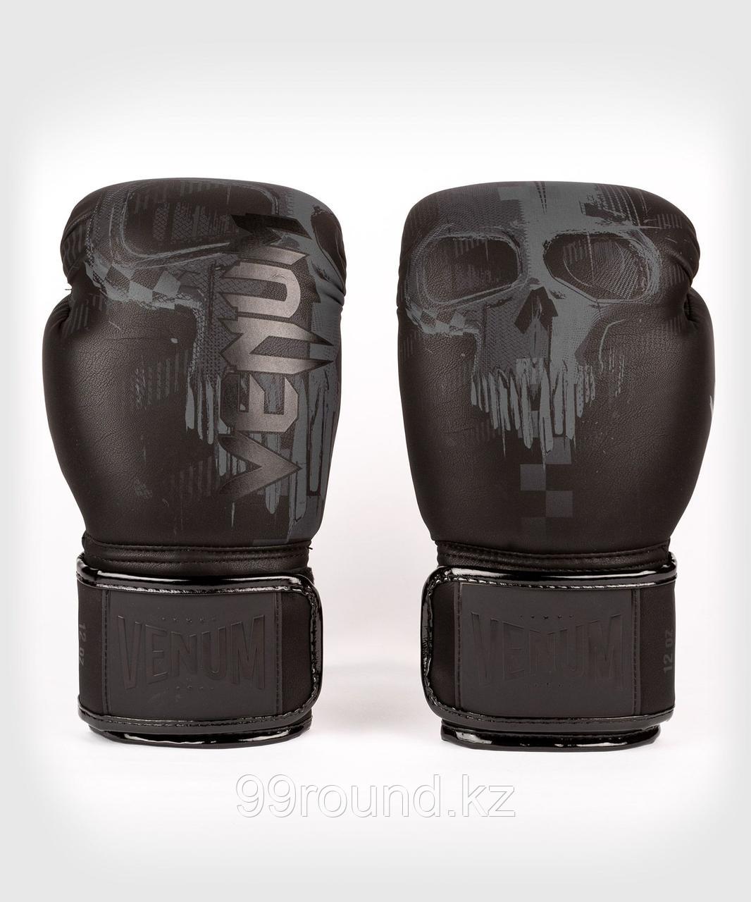 Боксерские перчатки Venum Skull BLK/BLK - 10 Oz