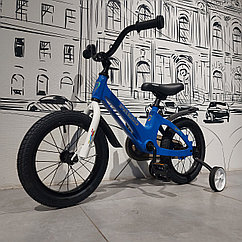 Детский двухколесный велосипед "Prego 2".14" колеса. С боковыми колесиками. Синий.