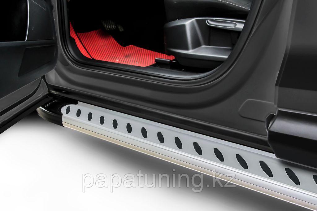 Пороги алюминиевые Slitkoff "Prestige Silver" 1700 серебристые Lexus NX 300h (2014-2021) - фото 2 - id-p111050270
