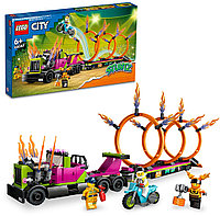 Конструктор LEGO City Трюковый грузовик и испытание с огненными кольцами