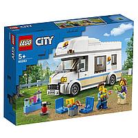 Конструктор LEGO City Отпуск в доме на колесах