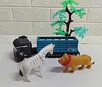 Фургон Скотовоз с дикими животными