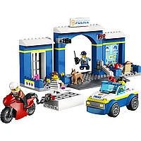 Lego 60370 Город Погоня в полицейском участке