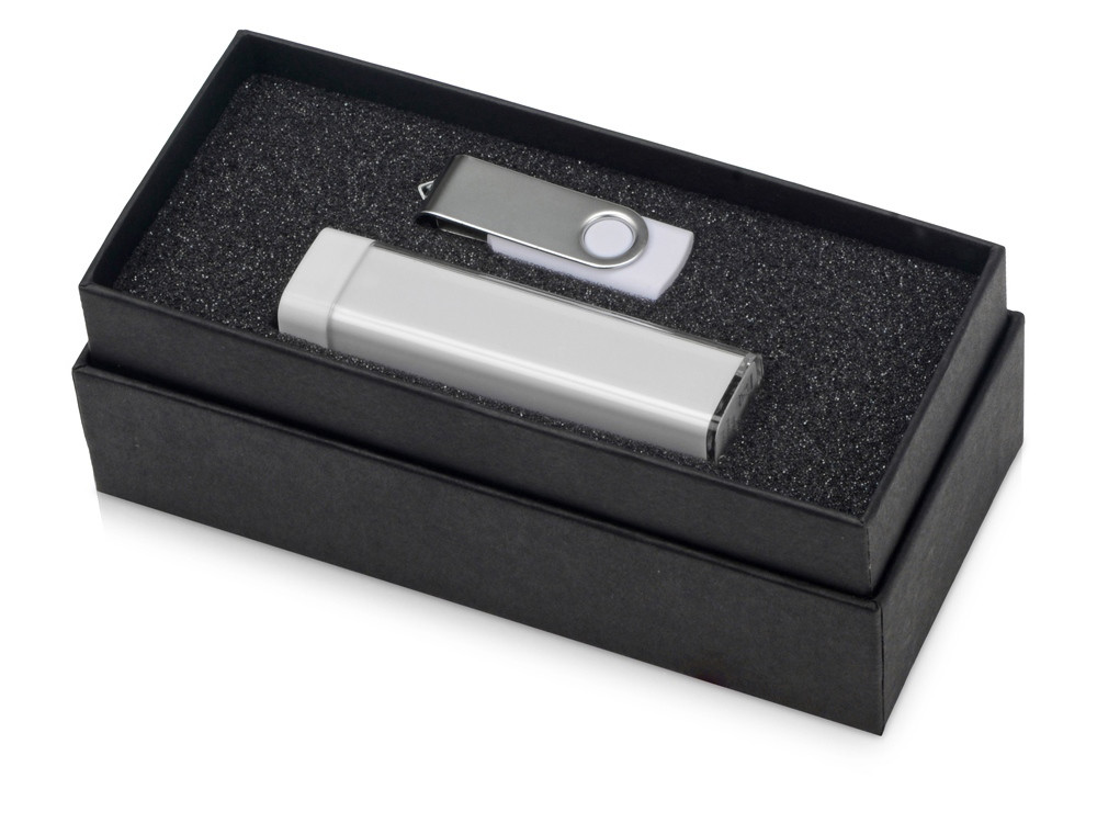 Подарочный набор Flashbank с флешкой и зарядным устройством, белый - фото 2 - id-p111790302