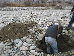 Исследование (шурфование) русловых отложение