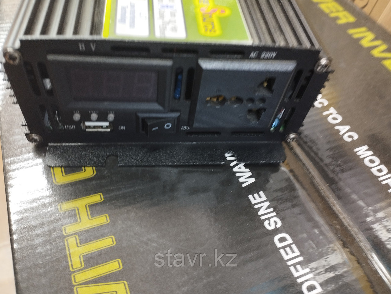 Инвертор преобразователь 12 220 SMART 500 Вт с функцией зарядки и UPS - фото 2 - id-p103202614