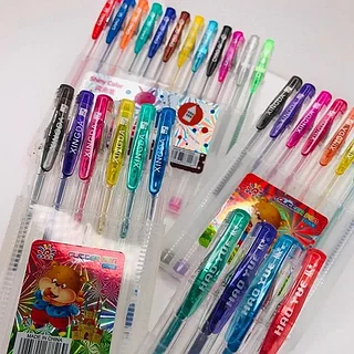 Ол куннилингус пен секс іздейді Босану жыныстық қатынас кезінде басталады