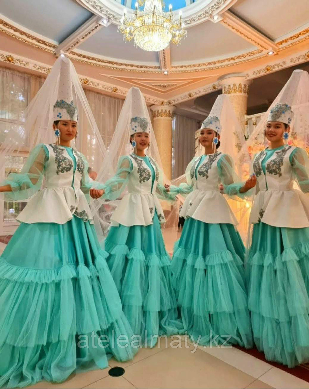 Казахские национальные костюмы