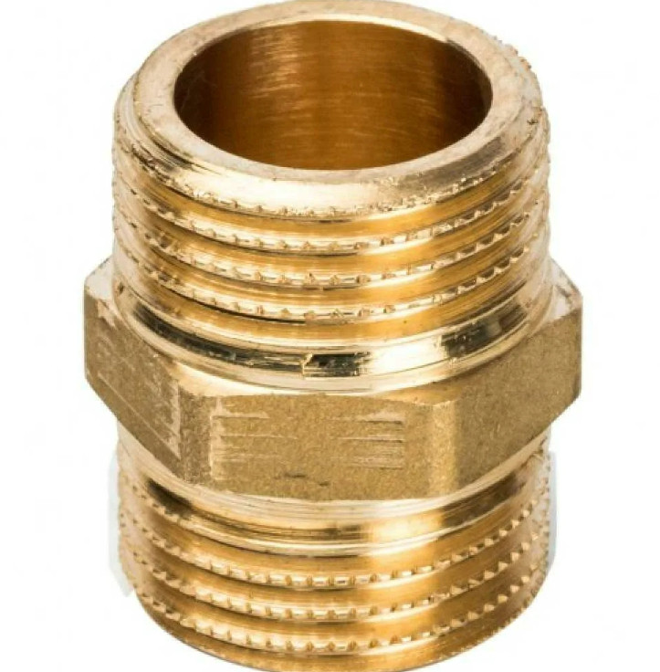 Переходник латун резба 32-32