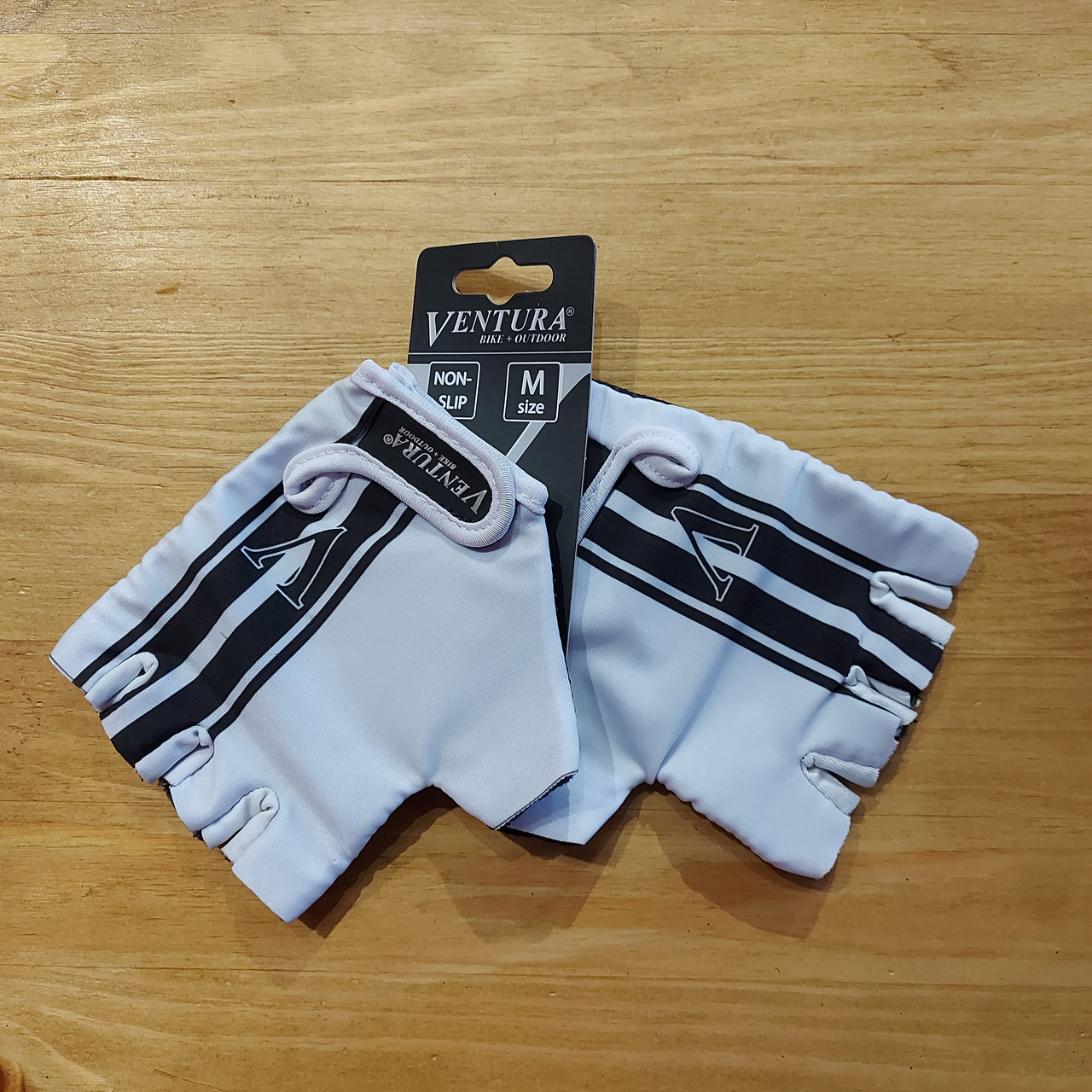 Перчатки велосипедные летние "Ventura". Немецкий бренд. Велоперчатки. Без пальцев. Размер M. Белые, фото 1