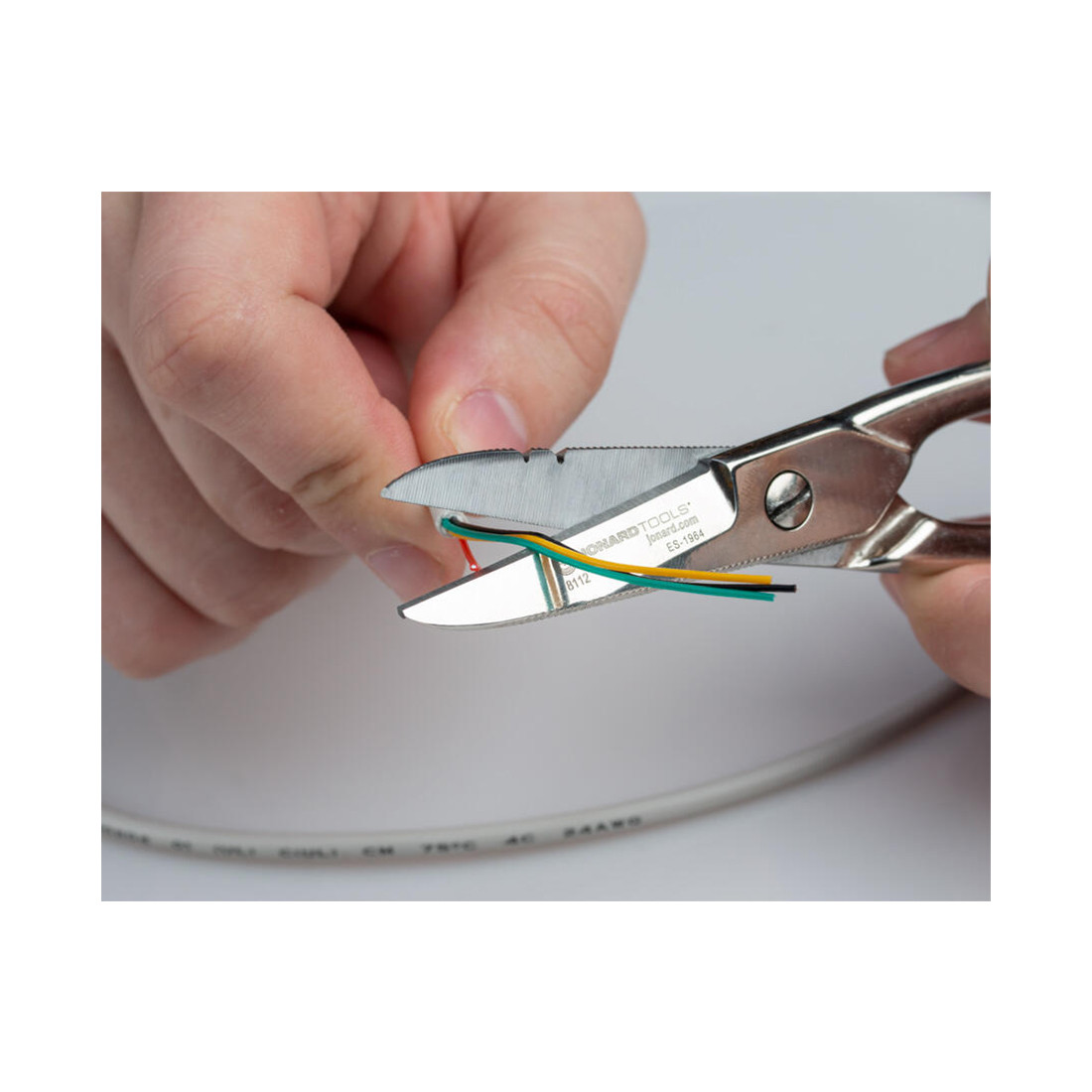 Ножницы с зазубренным лезвием и V-канавками для зачистки проводов Jonard Tools ES-1964 2-015114 - фото 2 - id-p112099699