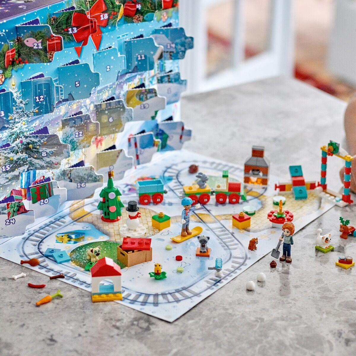 Конструктор LEGO Friends Подружки Адвент-Календарь 2023